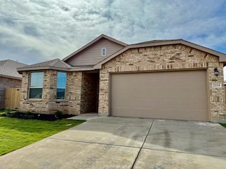 2214 Somerset Dr, Midland, TX 79707