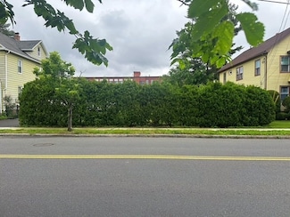 Lot 24 Hampden St, Chicopee, MA 01013