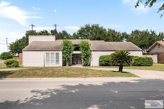 716 Palm Valley Dr E, Harlingen, TX 78552