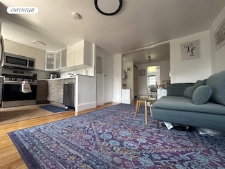714 Lafayette Ave Unit 3, Brooklyn, NY 11221