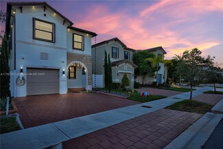 3430 W 108th St, Hialeah, FL 33018
