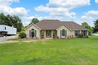 5764 S Carr Pen Rd, Atoka, OK 74525