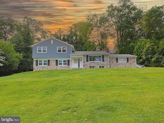 1950 Valley Rd, Jenkintown, PA 19046