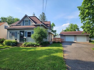 609 3rd St SW, Stewartville, MN 55976