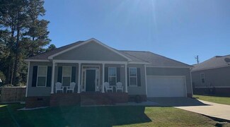 120 Thomas Ct, Sylvester, GA 31791