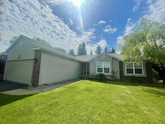 3876 Westhaven Ct, Pinckney, MI 48169