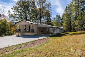 3025 Vance Denton Rd, Morganton, NC 28655