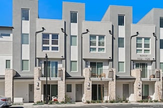 1118 W Bushell St, Anaheim, CA 92805