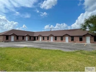 420 J R Becerra Ave, Progreso Lakes, TX 78596