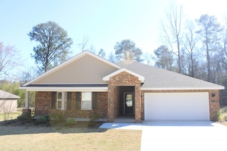 7 Vermont Dr, Petal, MS 39465