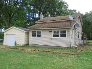 245 Sherman Ave, Markesan, WI 53946