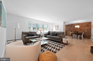 104 N Roberts Rd Unit G, Bryn Mawr, PA 19010