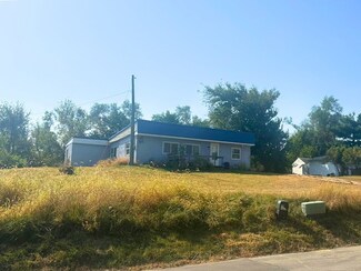 2625 Otis Rd SE, Cedar Rapids, IA 52403