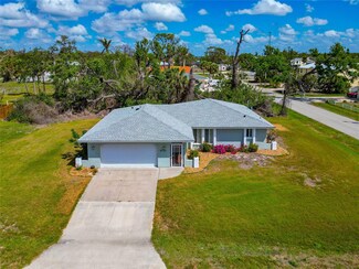 8152 Seashell St, Englewood, FL 34224