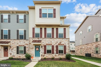 5912 Garden Walk Dr, Frederick, MD 21703