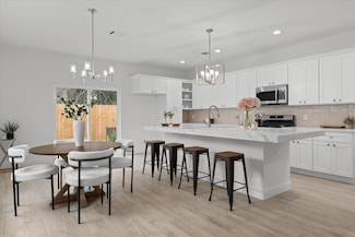 7818 Beckley St, Houston, TX 77088