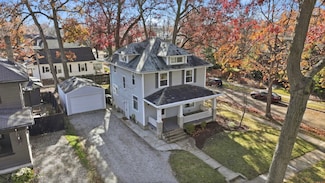 527 W Oakdale Dr, Fort Wayne, IN 46807