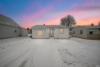 813 Sherman St, Logansport, IN 46947