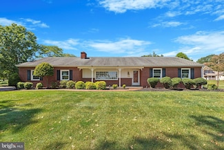 441 Upper Mainland Rd, Harleysville, PA 19438