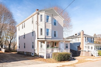 13 Giles Ave Unit 2, Beverly, MA 01915