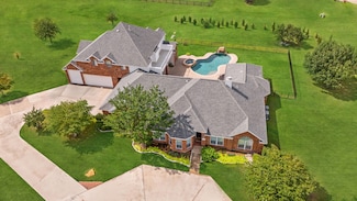 900 Scarlett Dr, Allen, TX 75002