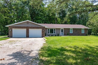 4 W Okaw Estates, Lovington, IL 61937