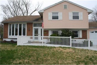 225 Tilford Rd, Somerdale, NJ 08083