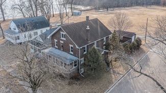 401 W 2nd St, de Pue, IL 61322