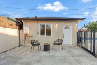 19756 Hart St, Los Angeles, CA 91306