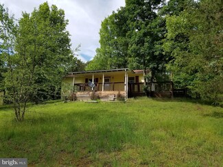 27 Quail Hill, Petersburg, WV 26847
