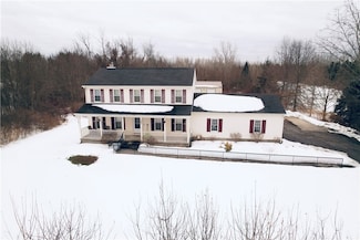285 Huffer Rd, Hilton, NY 14468