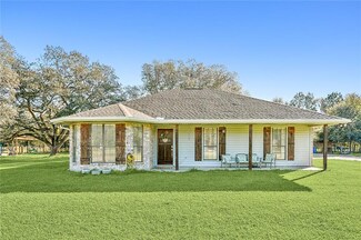 48420 Stafford Rd, Tickfaw, LA 70466