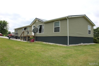 15713 Monroe Rd, Paris, MO 65275