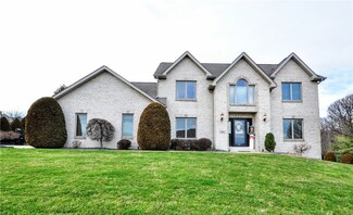 2212 Greenville Cir, Irwin, PA 15642