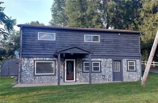 1415 31st St, Vienna, WV 26105