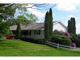 960 Beartown Rd, Port Crane, NY 13833