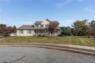 113 Turnberry Ct, Bath, PA 18014