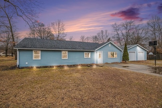 2932 Adams Rd, Niles, MI 49120