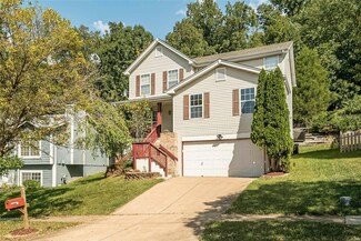 507 Elm Crossing Ct, Ballwin, MO 63021