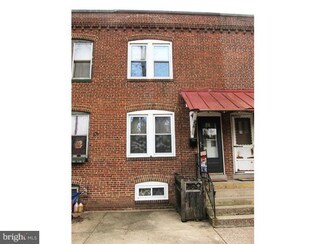 238 6th Ave, Roebling, NJ 08554