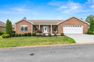 2107 Zion Dr, Sevierville, TN 37862