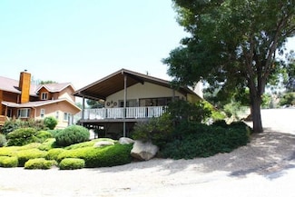 37 Spruce Ave, Kernville, CA 93238