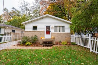 466 Woodrow St, Akron, OH 44303