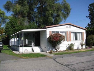 21725 E Wellesley Ave Unit 58, Otis Orchards, WA 99027