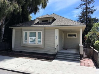 309 Escalona Dr, Santa Cruz, CA 95060