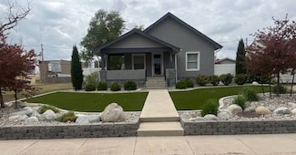 109 N Kansas St, Lakin, KS 67860
