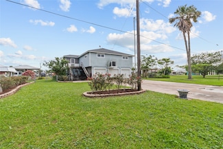 1114 Helen Dowdy Ln, Port Bolivar, TX 77650