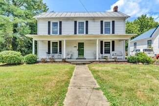 363 Lowe St, Buchanan, VA 24066