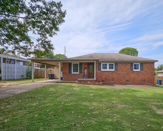 151 N Leland Dr, Florence, AL 35630