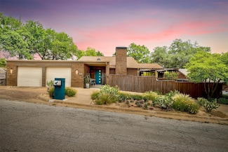 701 Terrace Dr, Weatherford, TX 76086